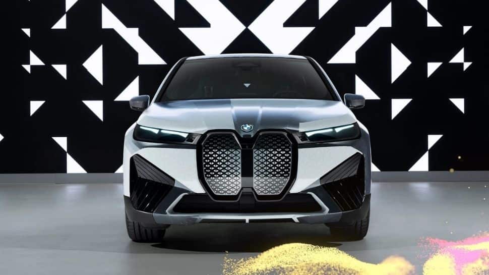 ’நொடியில் நிறம் மாறும் கார்கள்’ - BMW-வின் புதிய தொழில்நுட்பம்