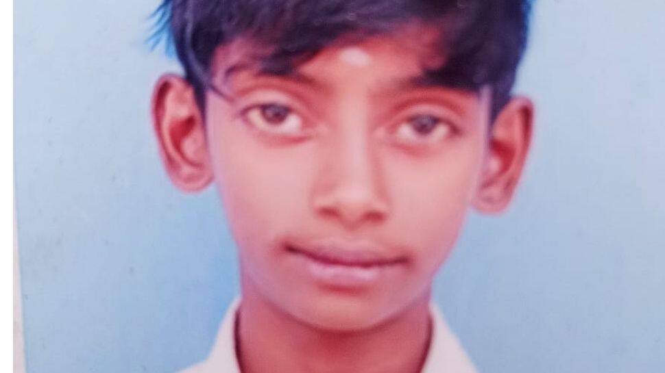  ஜல்லிக்கட்டு; அவனியாபுரத்தில் மாடு முட்டியதில் இளைஞர் உயிரிழப்பு