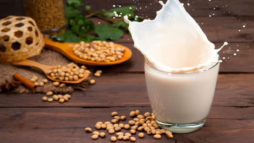 wow Health Benefits of Soya Milk சோயா பால் குடிப்பதால் கிடைக்கும்