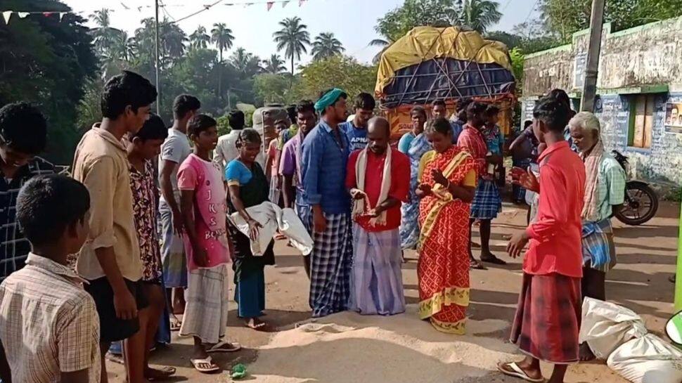 Enraged People capture lorry carrying ration rice and protest near ...