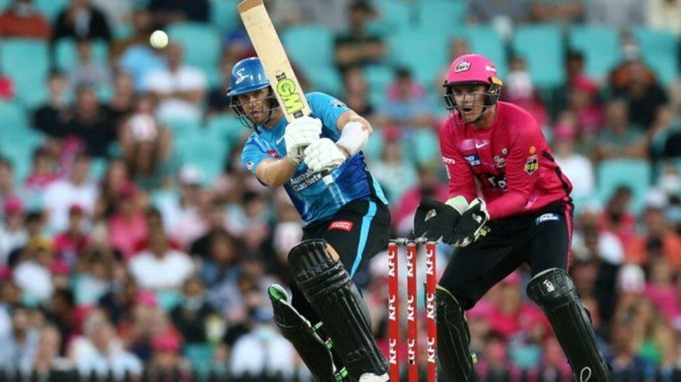 BBL -ல் விநோதம்..! பிளேயிங் 11-ல் விளையாடும் பயிற்சியாளர்..!