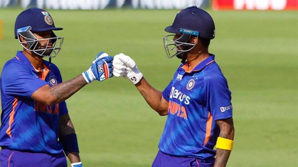 INDvsWI: வெற்றி பெறுமா வெஸ்ட் இண்டீஸ்? 238 ரன்கள் இலக்கு 