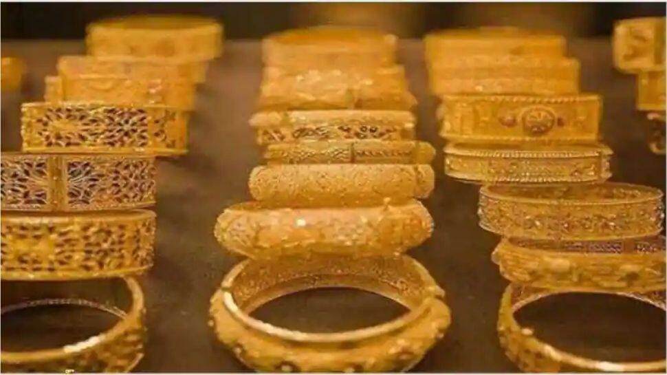 Gold Rate: தகதகவென உயரும் தங்கத்தின் விலை, ஏற்றமே தொடரும் என எச்சரிக்கும் நிபுணர்கள் 