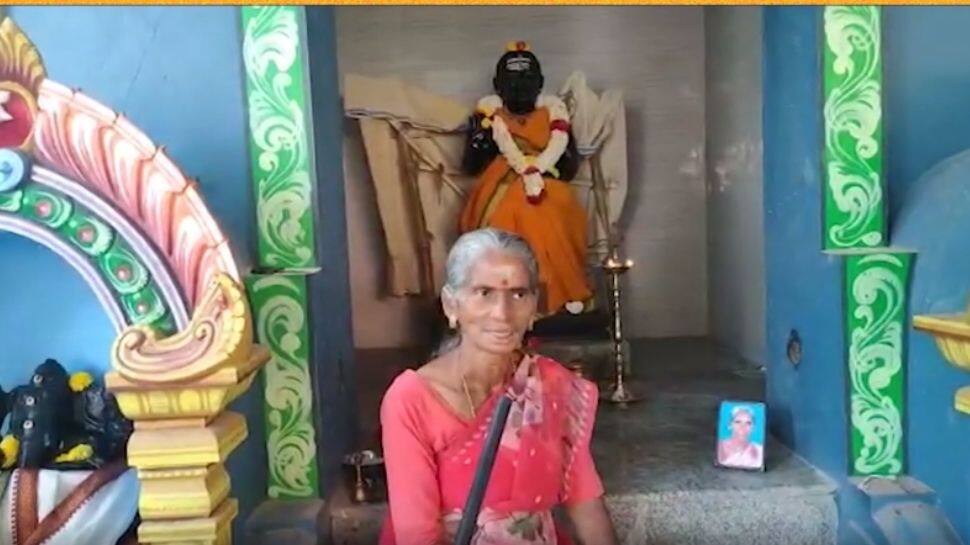 தாய்க்கு கோவில் கட்டிய மகள்: தாய் என்னும் தேவதைக்கு சிலை வடித்த தாரகை