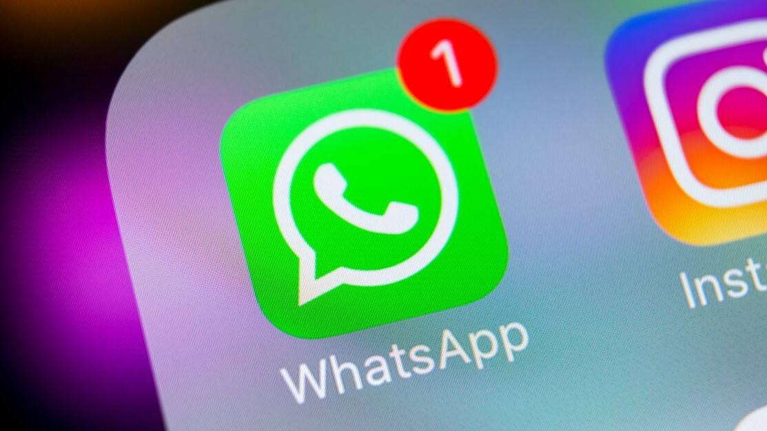இனி வாட்ஸ்அப்பில் சாட் செய்யாமலேயே வாய்ஸ் மெசேஜை கேக்கலாம்!