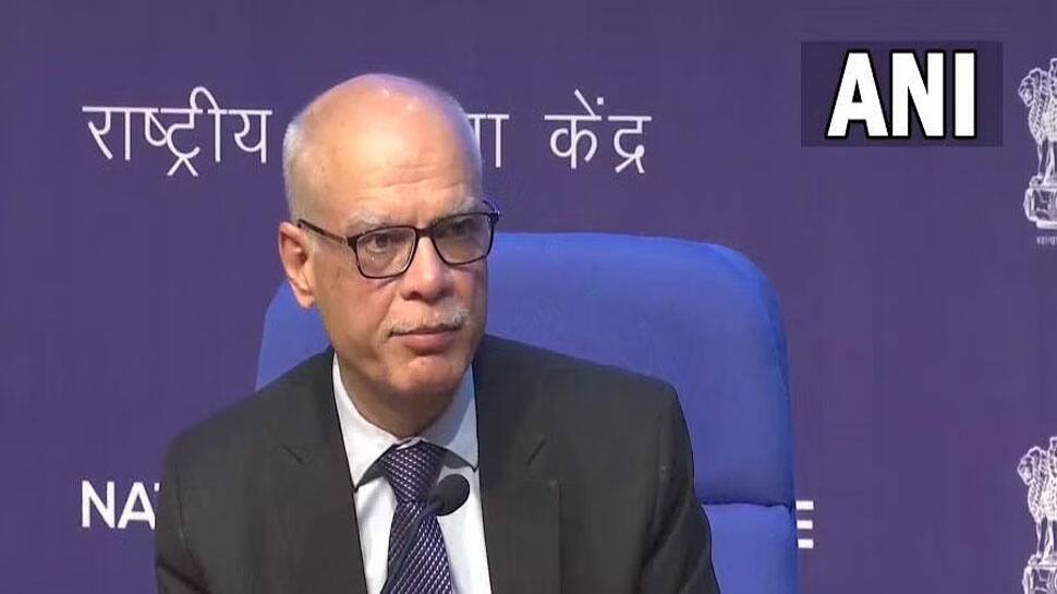 புதிய வருமான வரி சட்டங்களை ஏற்படுத்துவதற்கான சரியான நேரம் இது: வருவாய்த்துறை செயலர்