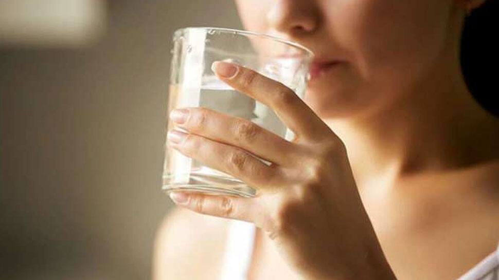 Drinking Water at night Beneficial or Harmful? இரவு உறங்கும் முன்னர்