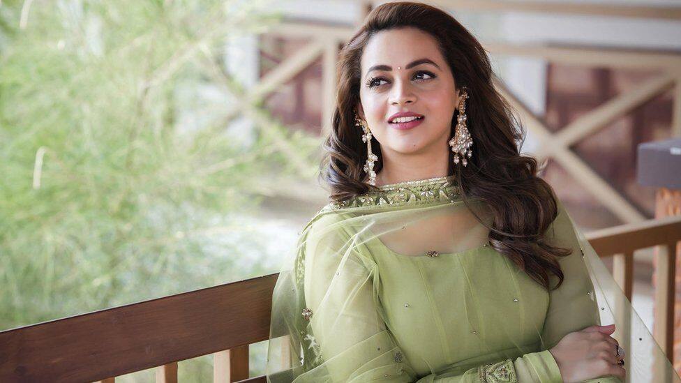 ”நான் போராளி... பாதிக்கப்பட்டவள் அல்ல” விமர்சிப்பவர்களை துவம்சம் செய்த பாவனா!