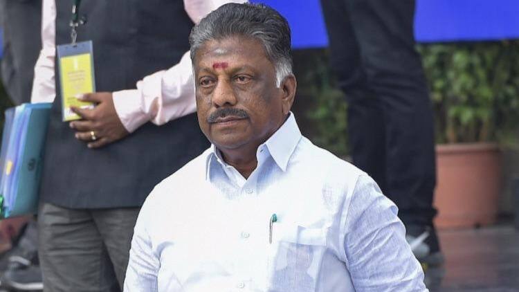 இரட்டை வேடம் போடும் திமுக : ஓ.பி.எஸ் பகிரங்க குற்றச்சாட்டு 