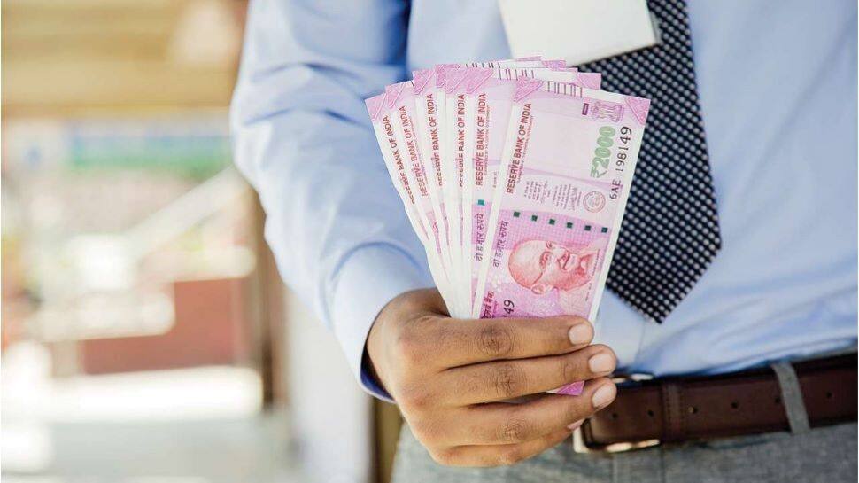 7th Pay Commission: அரசு ஊழியர்களுக்கு 8,000 ஊதிய உயர்வு! மத்திய அரசு அறிவிப்பு