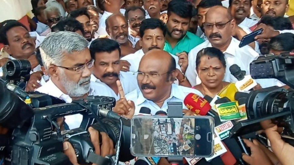 சிம்பு ஸ்டைலில் திமுகவை விமர்சித்த ஜெயக்குமார்