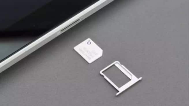 இனி போன்களில் சிம் கார்டுகள் போட முடியாது!