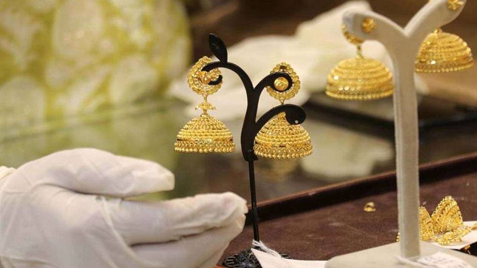 நகைப்பிரியர்களுக்கு ஏமாற்றம்: தங்கம் விலை இன்று மீண்டும் உயர்ந்தது