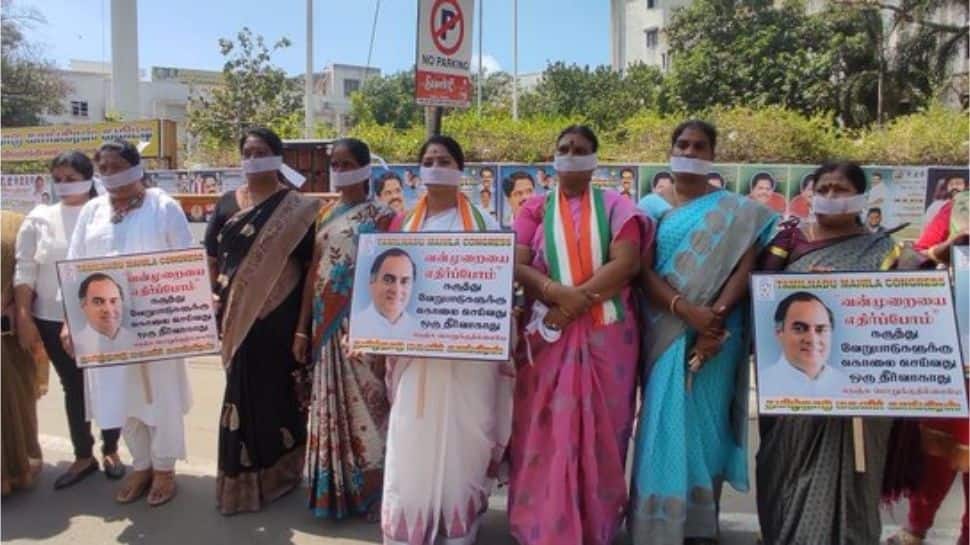 பேரறிவாளன் விடுதலைக்கு எதிர்ப்பு தெரிவித்து தமிழக காங்கிரஸின் அமைதி ஆர்ப்பாட்டம்