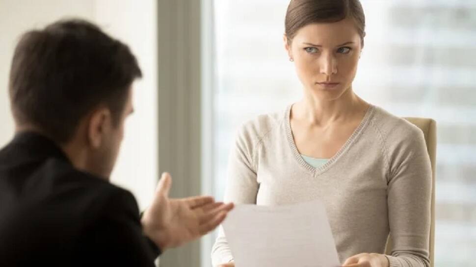 இதை செய்ய பெண்களுக்கு கணவரின் அனுமதி தேவையில்லை! நீதிமன்றம் அதிரடி