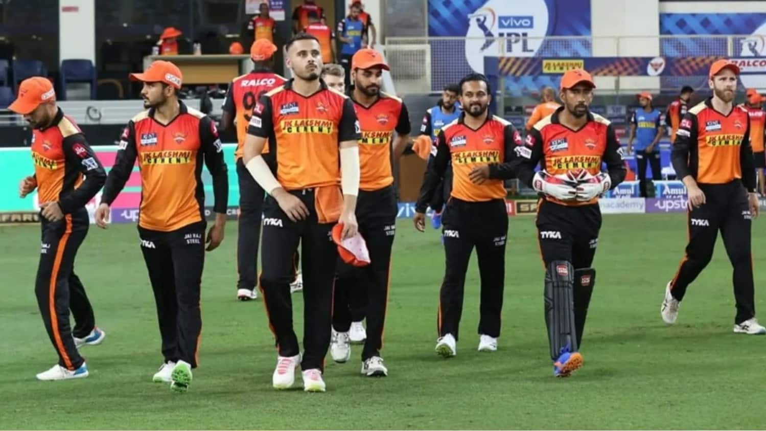 அடுத்த சீசனில் இந்த 3 வீரர்களை கழட்டிவிடும் SRH அணி! 