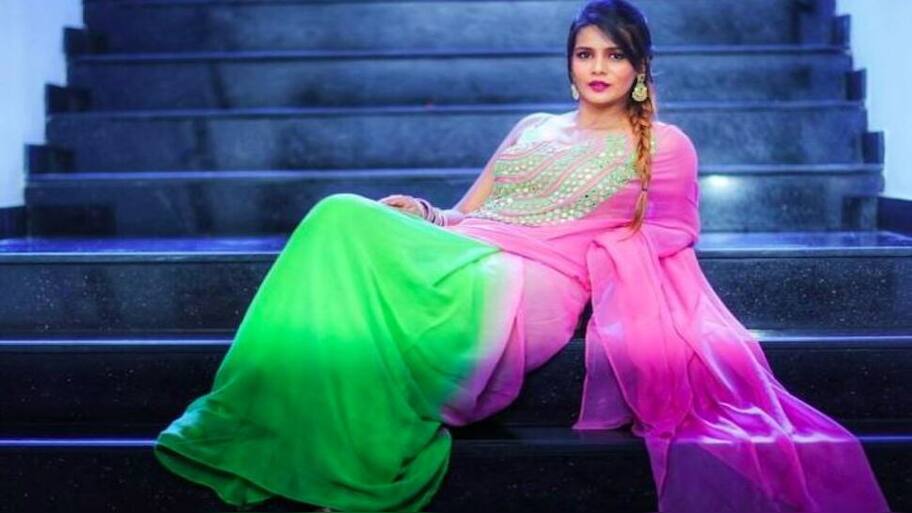 Meera Mithun - Judge dismisses case chennai highcourt | சூப்பர் மாடல் ...