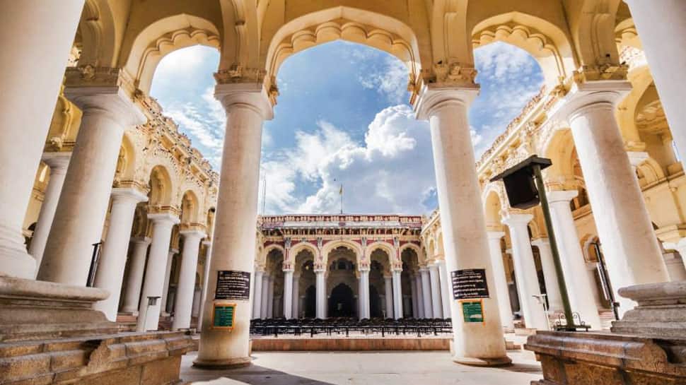 மதுரை திருமலை நாயக்கர் மகாலில் அனுமதியின்றி படப்பிடிப்பு; கண்டுகொள்ளாத தொல்லியல் துறை