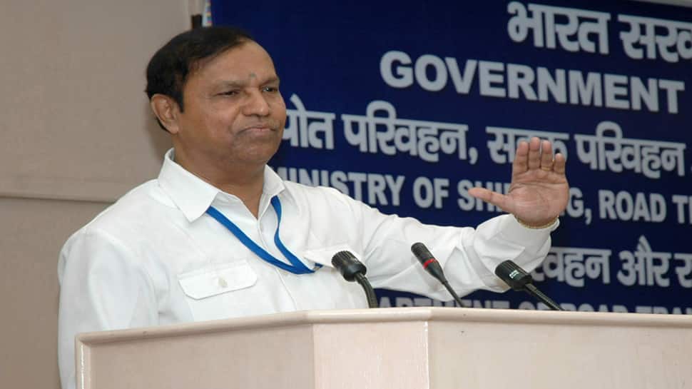 எடப்பாடி பழனிசாமிக்கு நிகர் அவரேதான் - டி.ஆர். பாலு