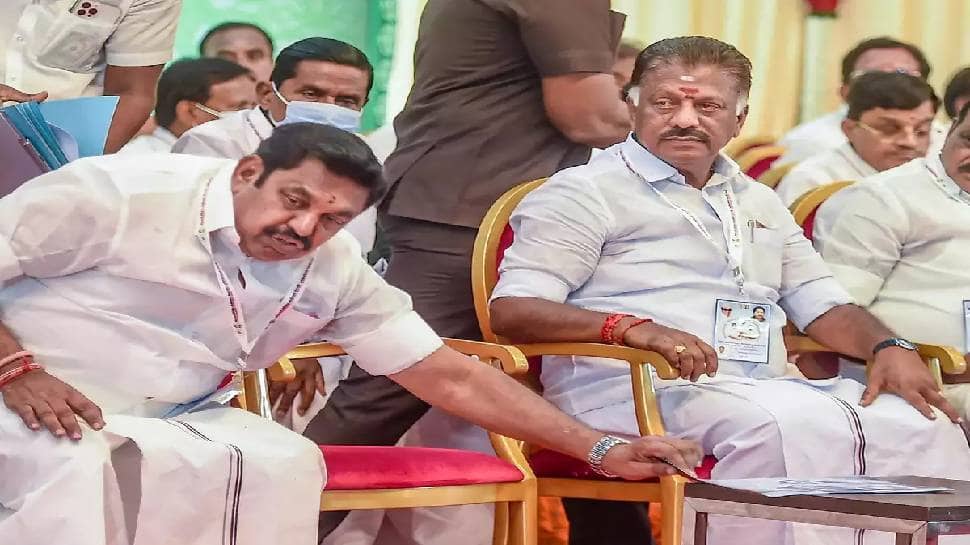 ஜூலை 11 அதிமுக பொதுக்குழுவுக்குத் தடையில்லை - உச்ச நீதிமன்றம்