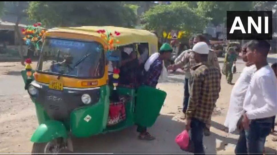 Viral Video: ஒரு ஆட்டோவில் 27 பயணிகள்; அதிர்ச்சியில் உறைந்த போலீஸார்