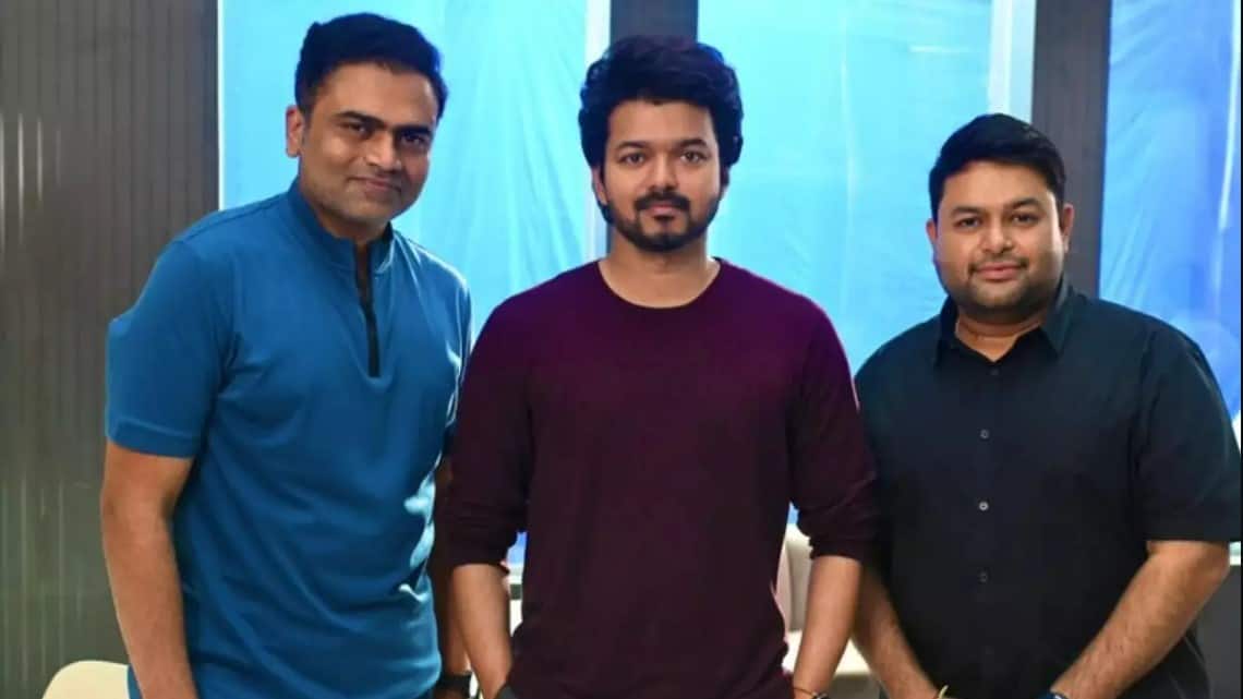 வாரிசு பொங்கல் ரிலீஸ் இல்லையா? வெளியான அதிர்ச்சி தகவல்!