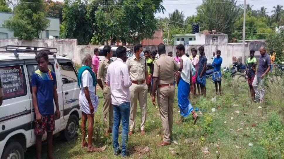 கொலை செய்தவரை கிராம மக்களே அடித்து கொன்ற கொடூரம் 