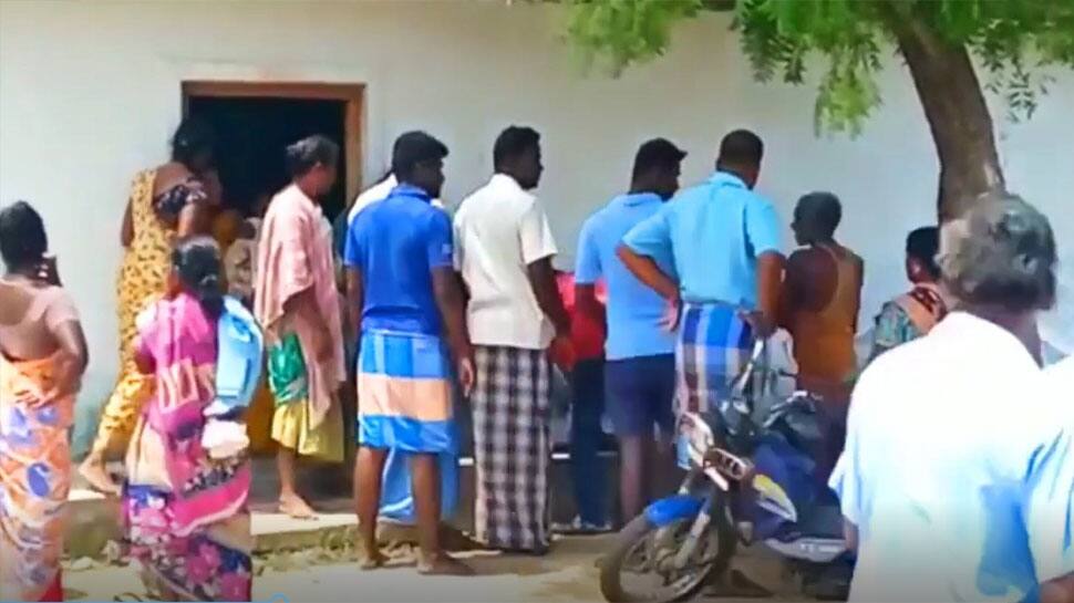 கணவன் நடத்தையில் சந்தேகம்; ஆணுறுப்பு மீது கொதிக்கும் வெந்நீரை ஊற்றிய மனைவி!