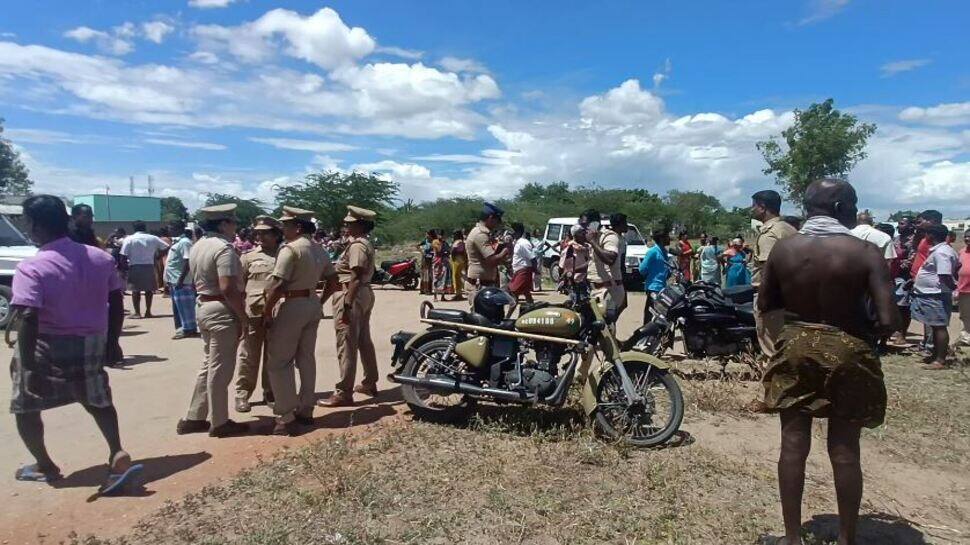 கோவில்பட்டியில் முன்னாள் ஊராட்சி மன்ற தலைவர் படுகொலை - பழிக்குப் பழியா ?