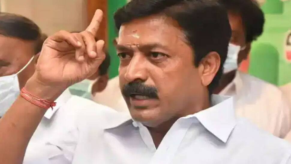 சி.வி சண்முகம் தாக்கல் செய்த மனு: வழக்குகள் சிபிசிஐடி-க்கு மாற்றம், விசாரணை தள்ளிவைப்பு