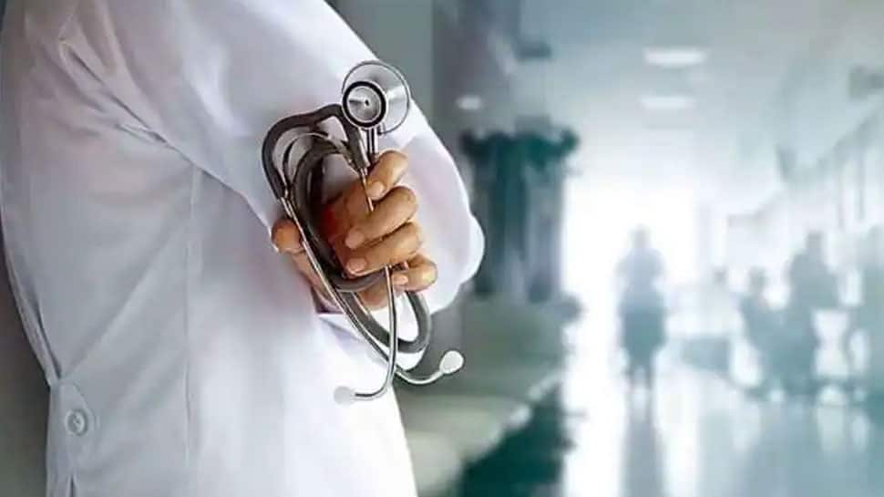 கடலூர்: செல்போன் மூலம் மருத்துவம் பார்த்ததால் குழந்தை இறந்ததாக புகார்