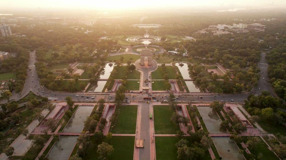 Watch Video: கர்தவ்யா பாதையாக மாறும் தில்லி ராஜ பாதை; பிரம்மிக்க வைக்கும் காட்சி!