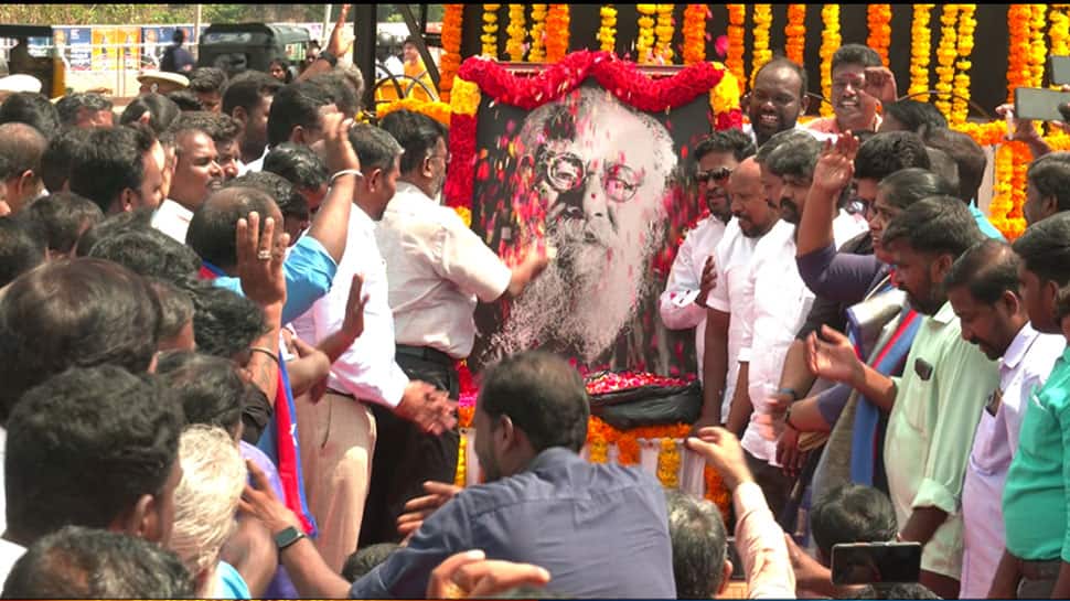 இந்தியா முழுவதும் ஜனநாயக சக்திகளை ஒருங்கிணைக்க வேண்டிய தேவை இருக்கிறது: தொல் திருமாவளவன்