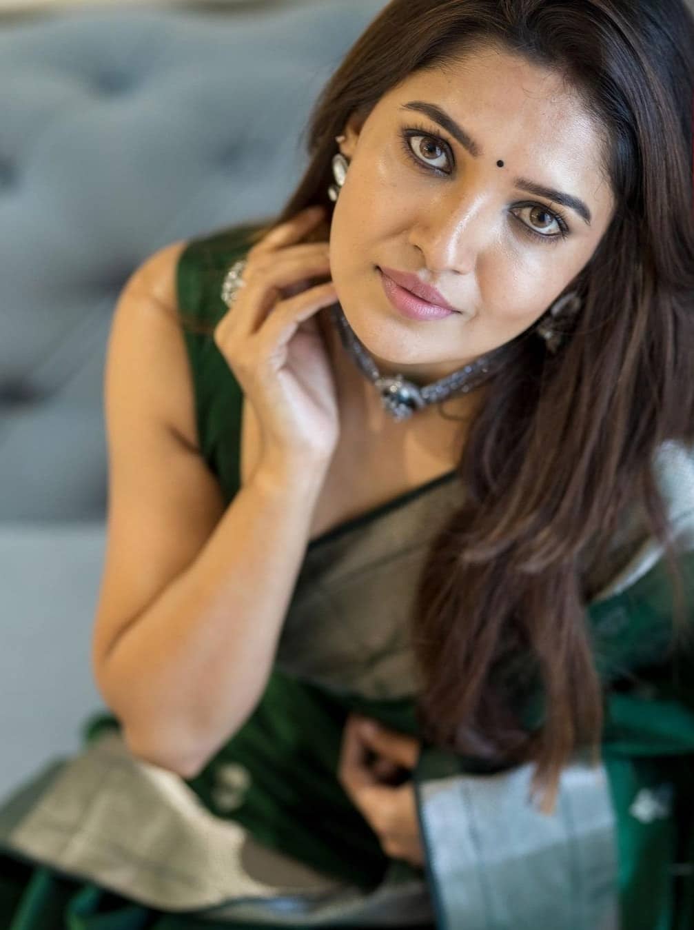 Actress Vani Bhojan Latest Clicks Goes On Viral