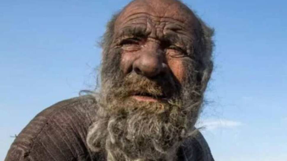 உலகின் அழுக்கான மனிதன் மரணம்... இத்தனை வருஷமா குளிக்கலையா?