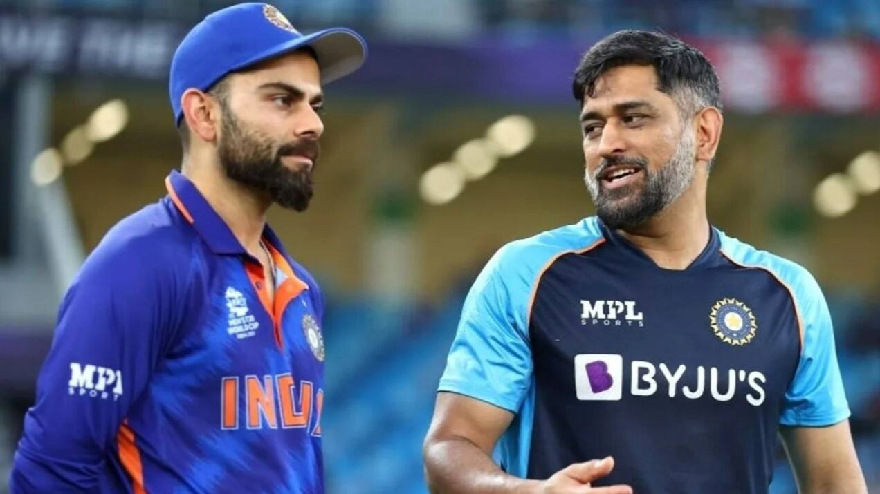 தோனி எனக்கு அனுப்பிய மெசேஜ் இது தான் - விராட் கோலி!