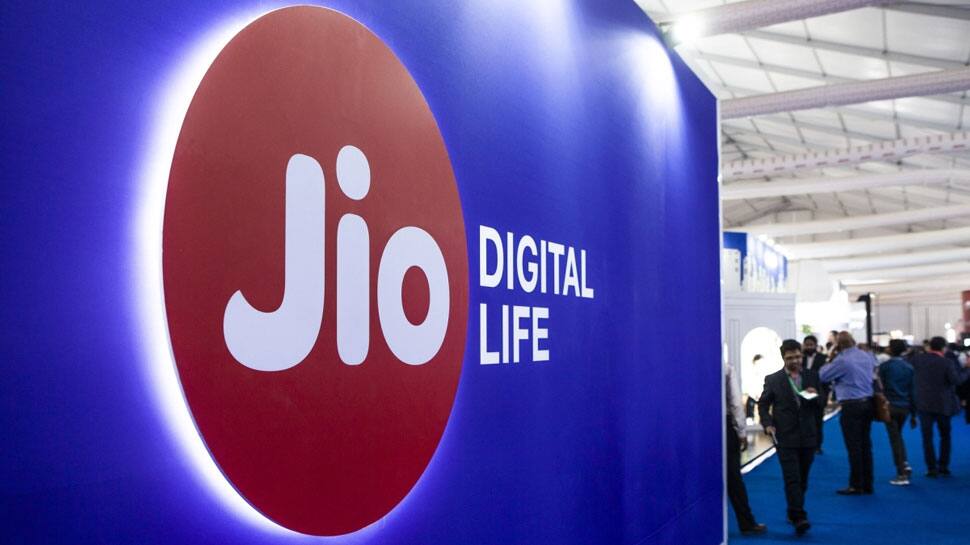 இனி சந்தாவும் இல்லை! பிளானும் கிடையாது! ஜியோ வாடிக்கையாளர்கள் 