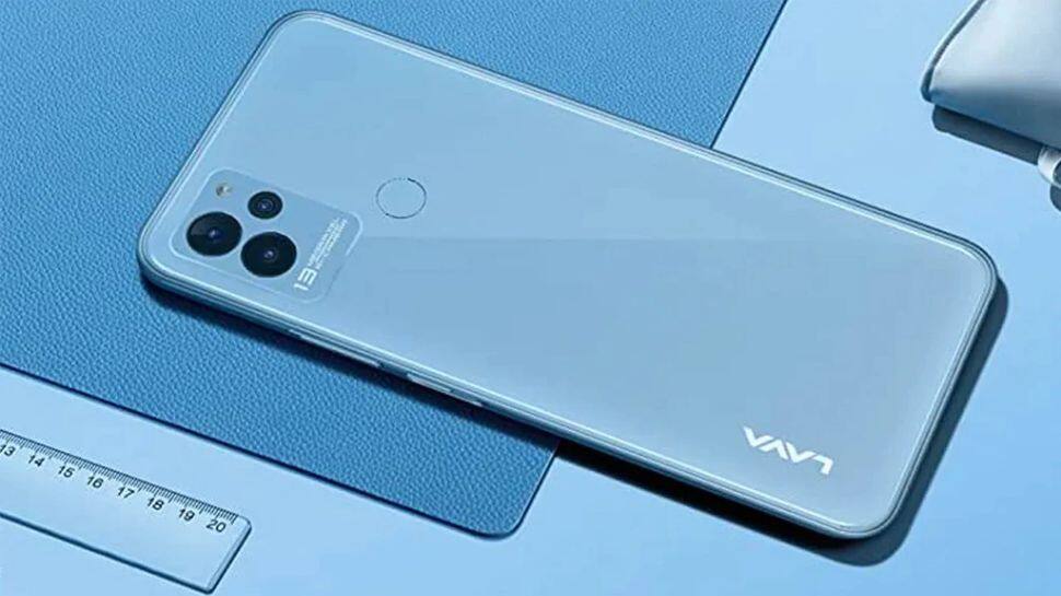 ஐபோன் மாடலில் வெளியாகியிருக்கும் லாவா! ரூ.10 ஆயிரம் இருந்தா போதும் பாஸ்..