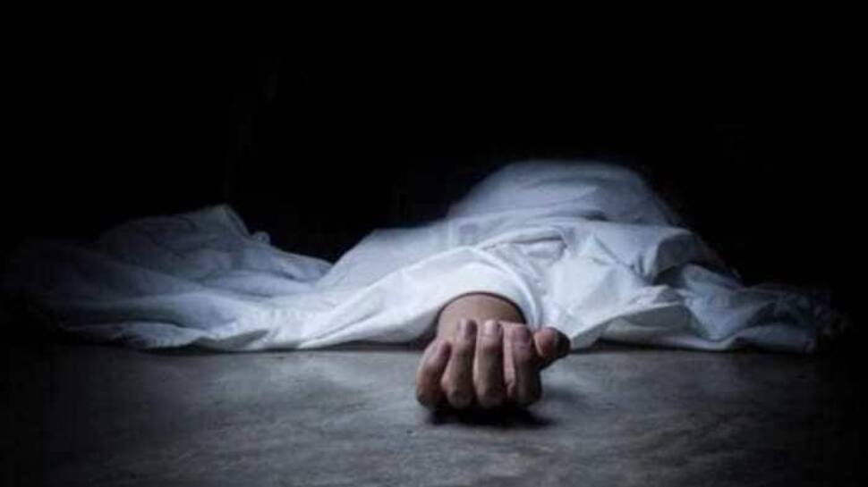 'போதை பொருளை பயன்படுத்தியதாக எழுதிக்கொடு’ - டார்ச்சர் செய்த டீச்சர் உயிரை விட்ட மாணவர்