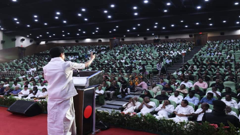  திராவிடத்தின் அடிநாதத்தை எந்த கொம்பனாலும் தொட முடியாது - முதலமைச்சர் ஸ்டாலின் சூளுரை