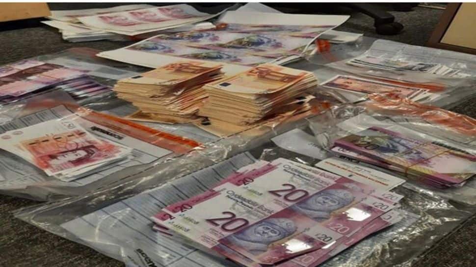 கள்ள நோட்டுகளை அச்சடித்து ஆடம்பரமாய் வாழ்ந்த தந்தை -மகன்! அதிர்ச்சியில் போலீஸார்!