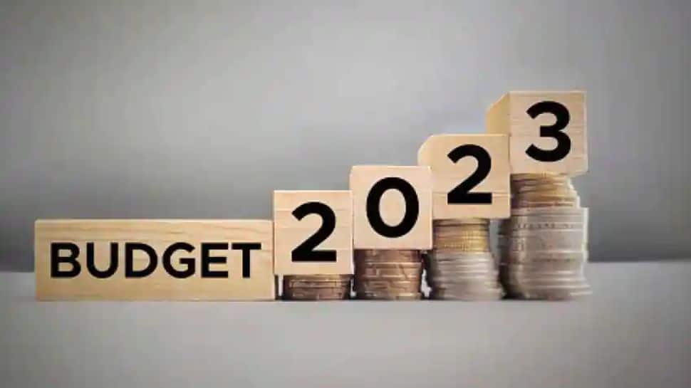 Budget 2023: சாமானியர்களுக்கு பம்பர் பரிசு, காப்பீட்டு வரிமுறையில் மாற்றம்? 