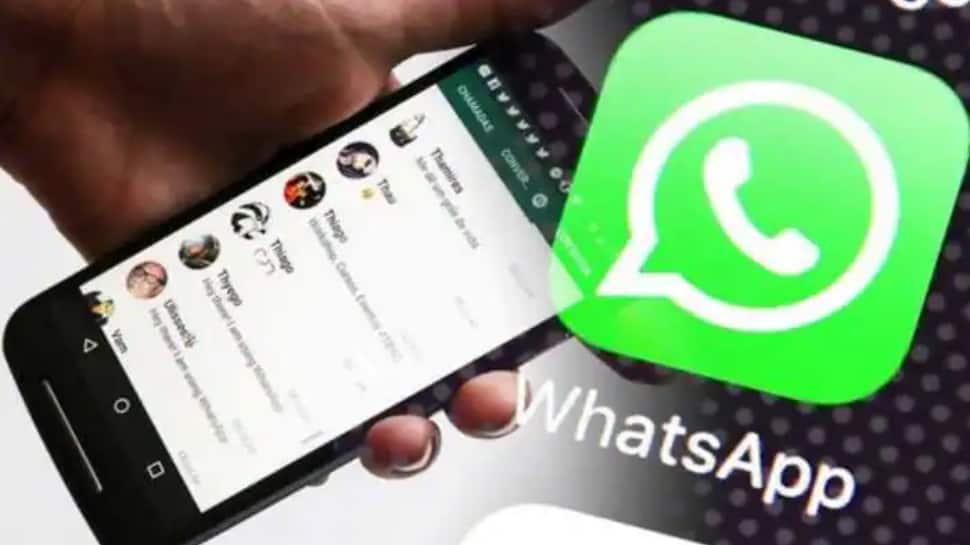 குரூப்பை விட்டு தூக்கியதால் வாட்ஸ்அப் அட்மினின் நாக்கை அறுத்த கும்பல்