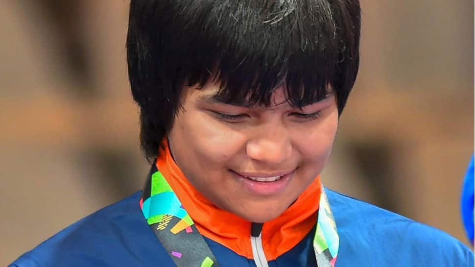 WFI தலைவர் மீது பாலியல் குற்றச்சாட்டு: ஆதரவு தந்த வீராங்கனை திவ்யா கக்ரன் 