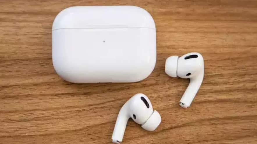 Big Offer Apple Airpods Pro Available At Rs 999 On Flipkart