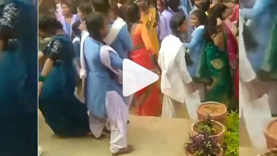 பள்ளி மாணவி இப்படியா செய்றது...என்ன ஒரு ஆட்டம்: வீடியோ வைரல்