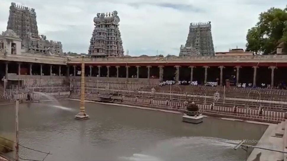 மதுரை மீனாட்சியம்மன் கோவிலில் சிவராத்திரி அன்று சிறப்பு அபிஷேகம், ஆராதனை!