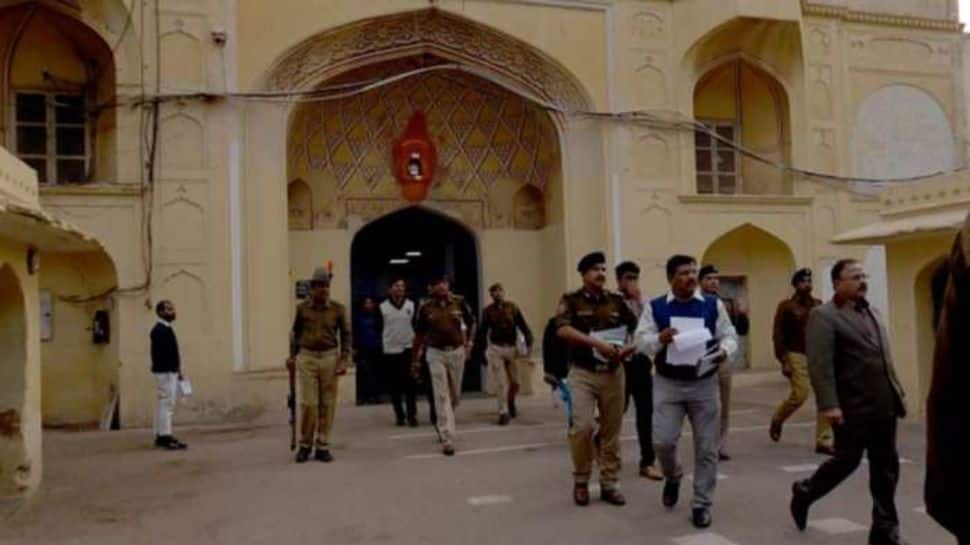 பாகிஸ்தானில் மத நிந்தனை குற்றத்திற்காக கொடூரமாக கொலை செய்யப்பட்ட 20 வயது இளைஞர்!