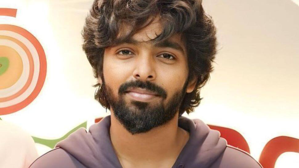 வாத்தி பாடலை பாடி மாணவர்களை குஷிப்படுத்திய ஜீவி பிரகாஷ்