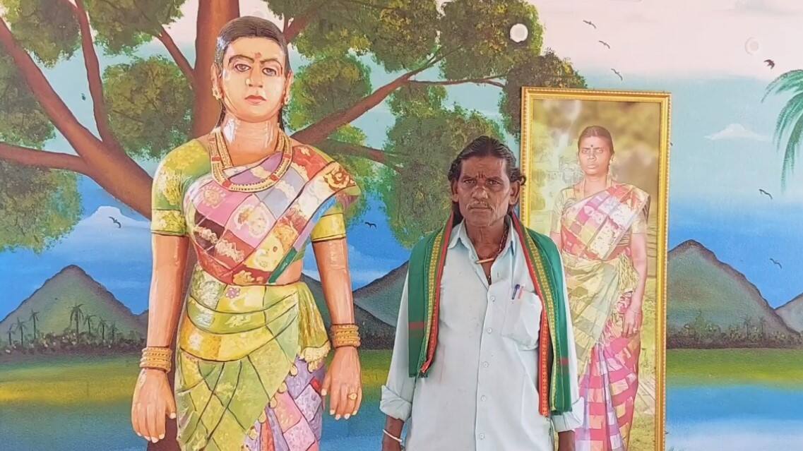 மனைவிக்காக 15 லட்ச ரூபாய் மதிப்பில் கோயில் கட்டி வரும் கணவன்!மனைவிக்காக 15 லட்ச ரூபாய் மதிப்பில் கோயில் கட்டி வரும் கணவன்!